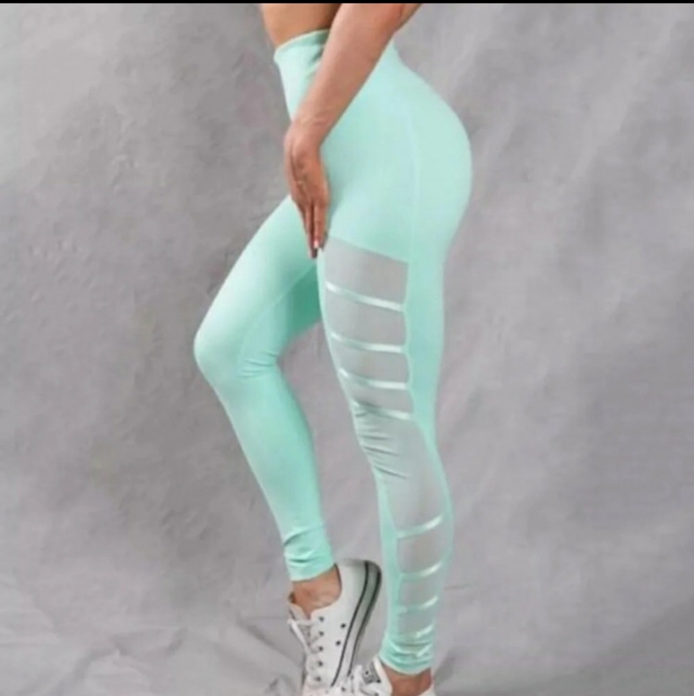 Buffbunny Leggings.